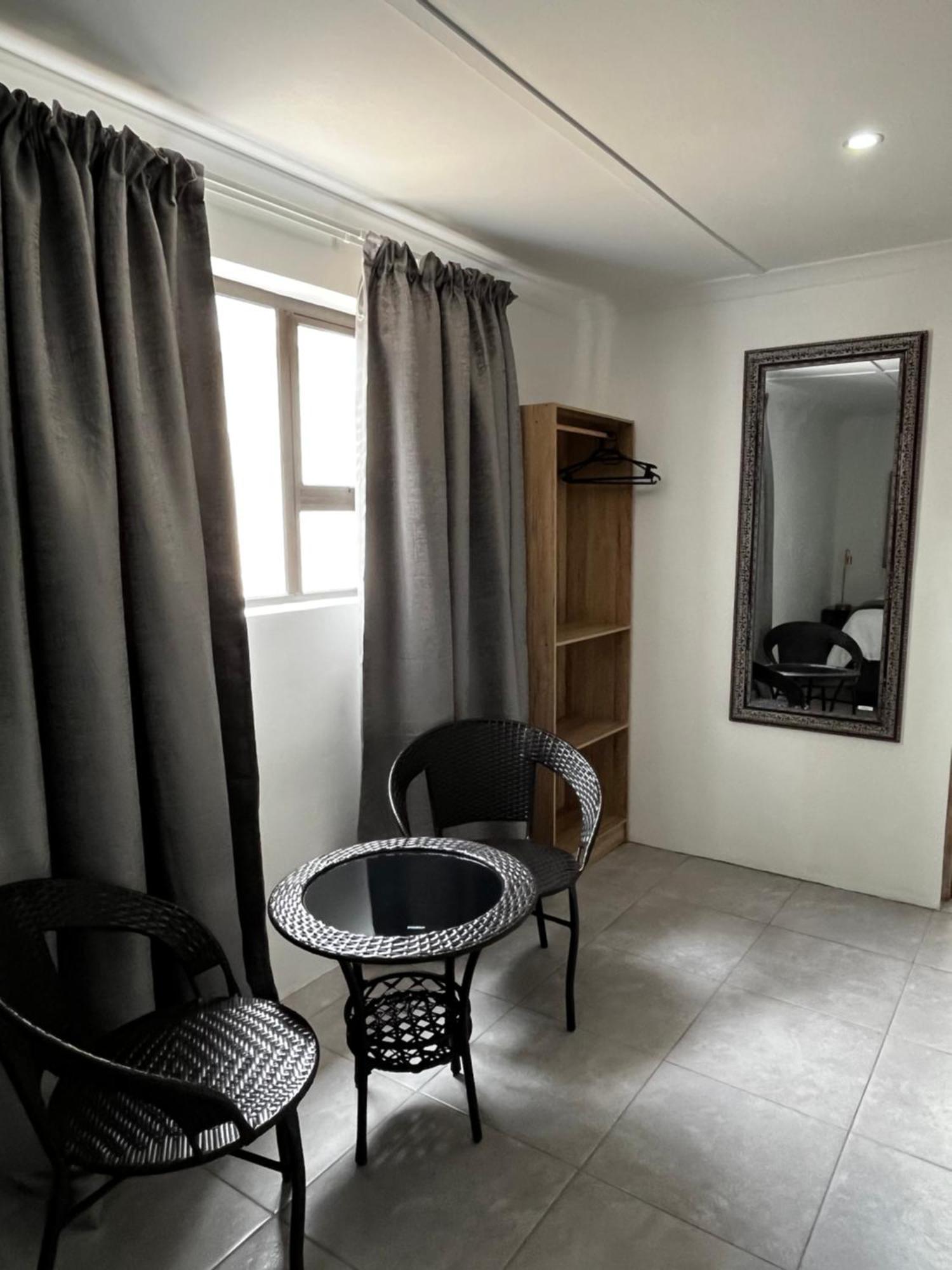 Cradock Guest House & Self Catering Exterior foto